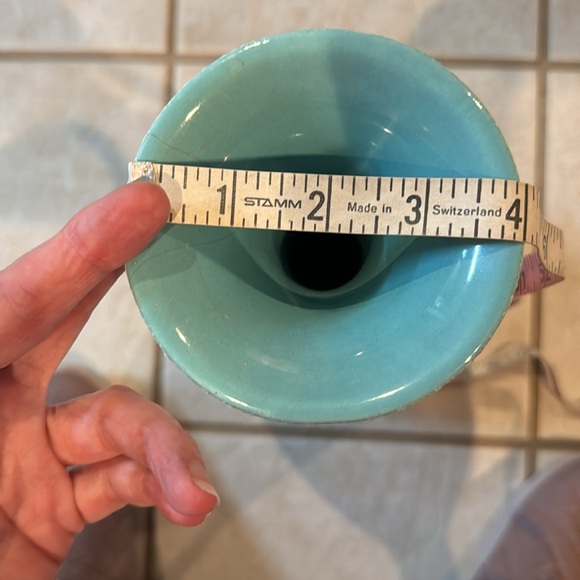 Vintage Royal Haeger Vase - Picture 12 of 12